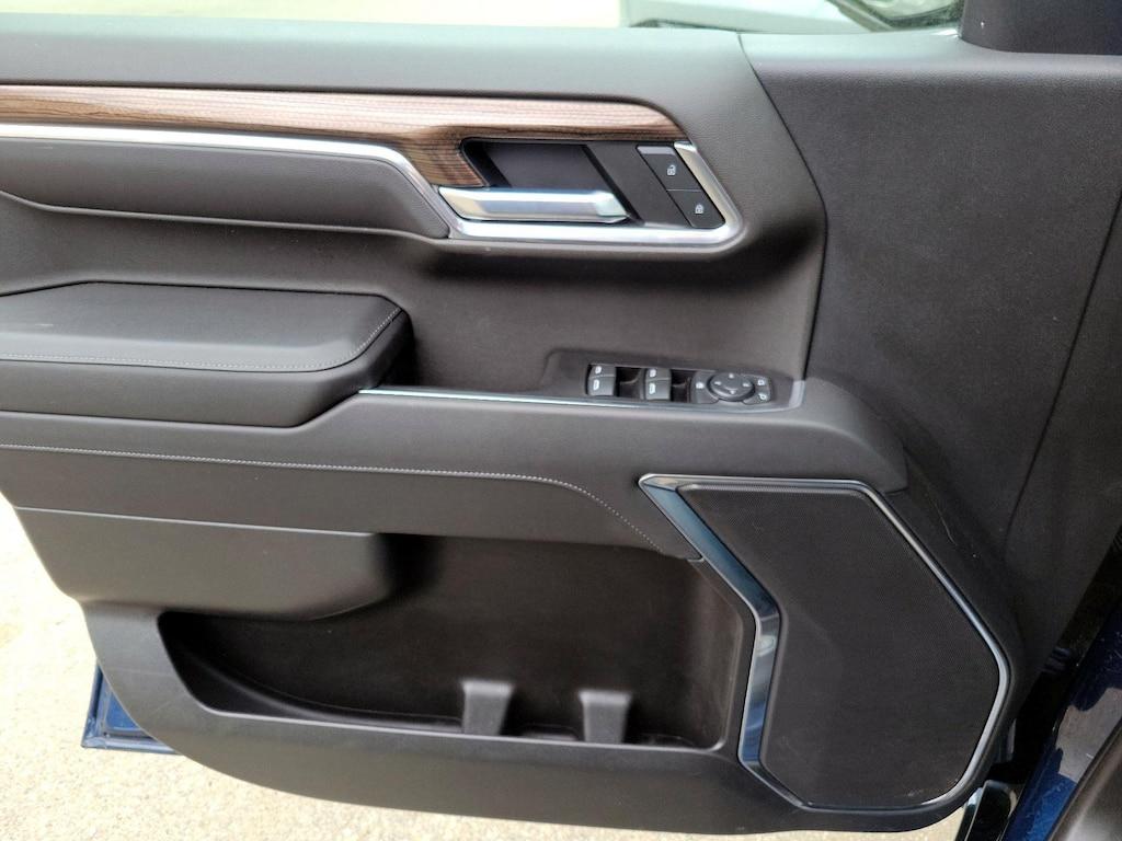 used 2022 Chevrolet Silverado 1500 car, priced at $33,998