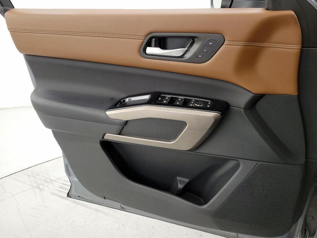 used 2024 Nissan Pathfinder car, priced at $39,998