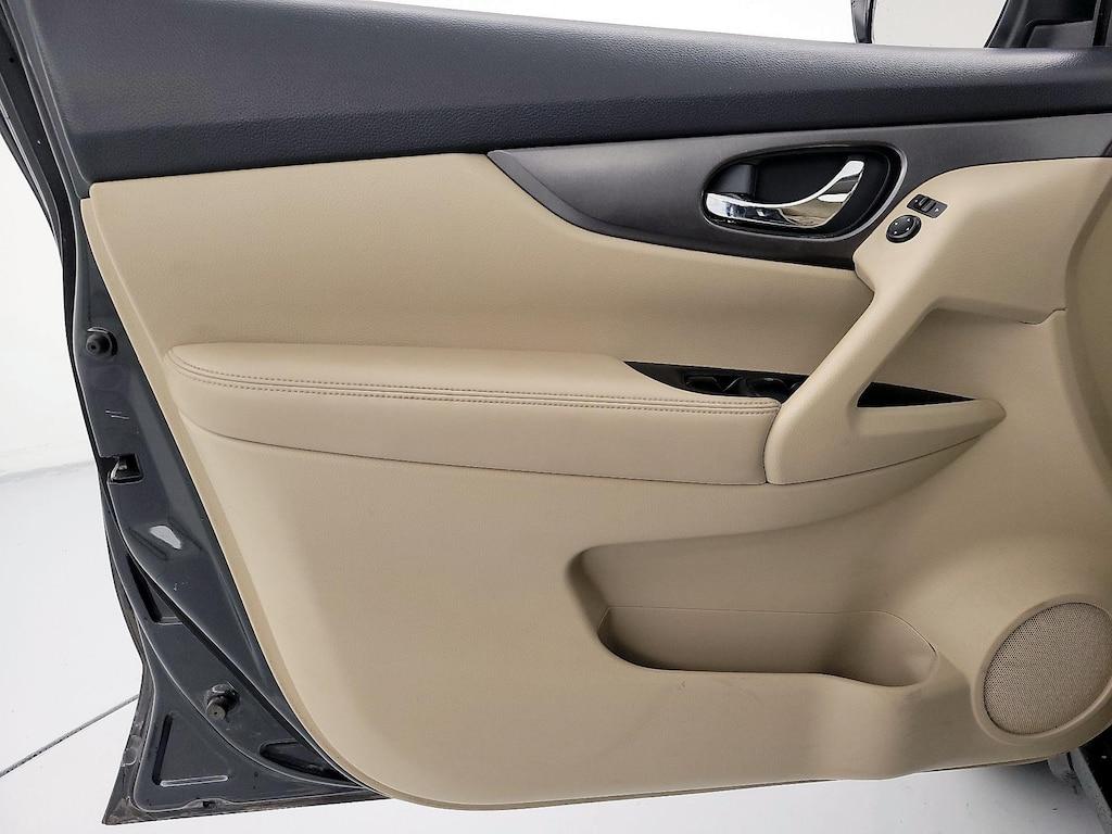 used 2016 Nissan Rogue car, priced at $12,599