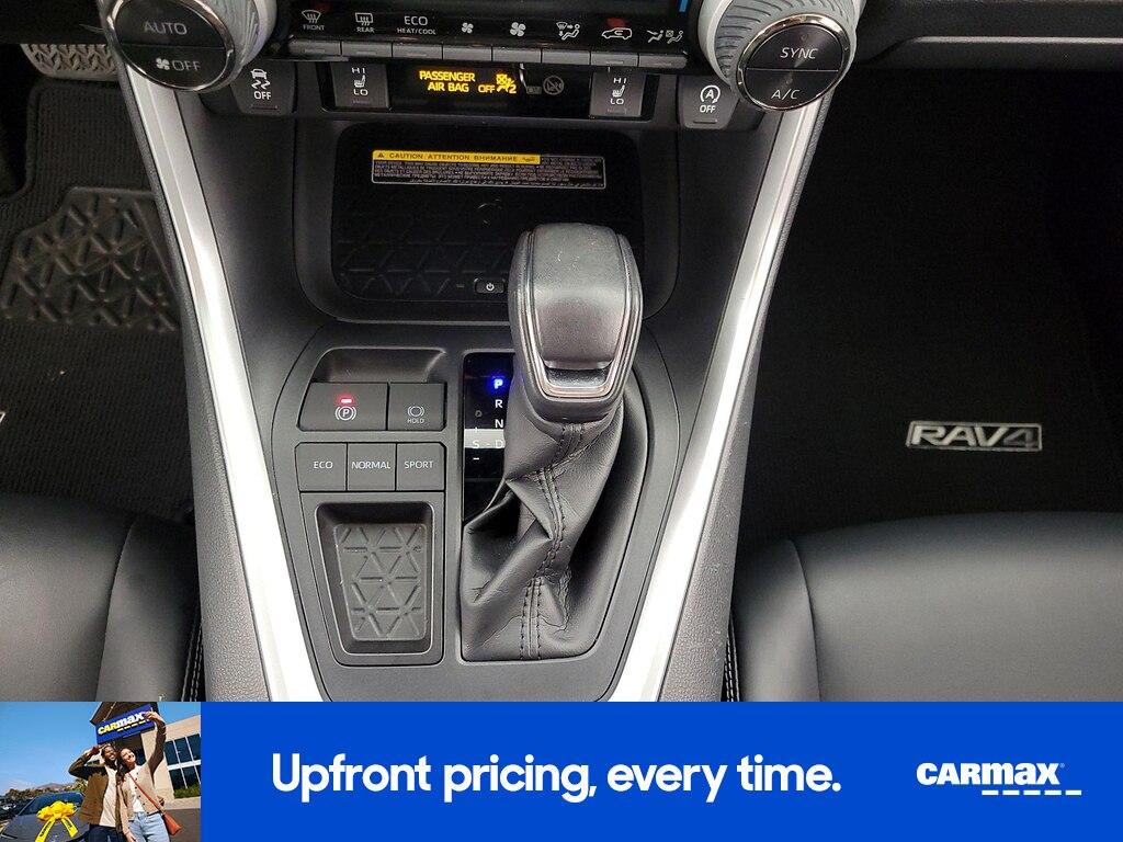 used 2020 Toyota RAV4 car, priced at $27,998