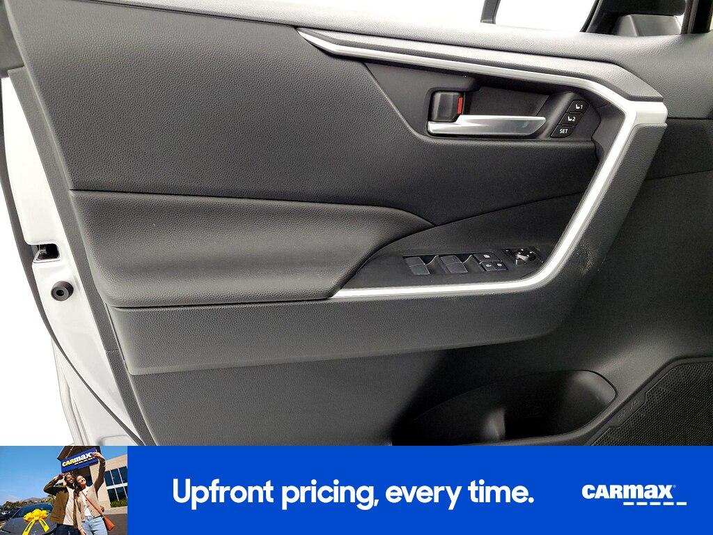 used 2020 Toyota RAV4 car, priced at $27,998
