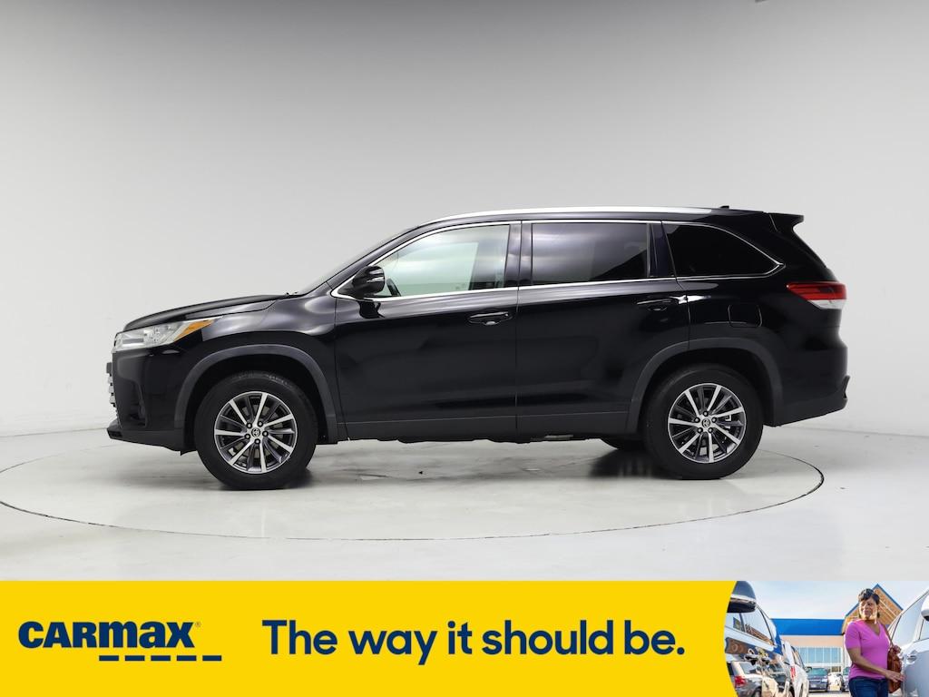 used 2019 Toyota Highlander car, priced at $26,998