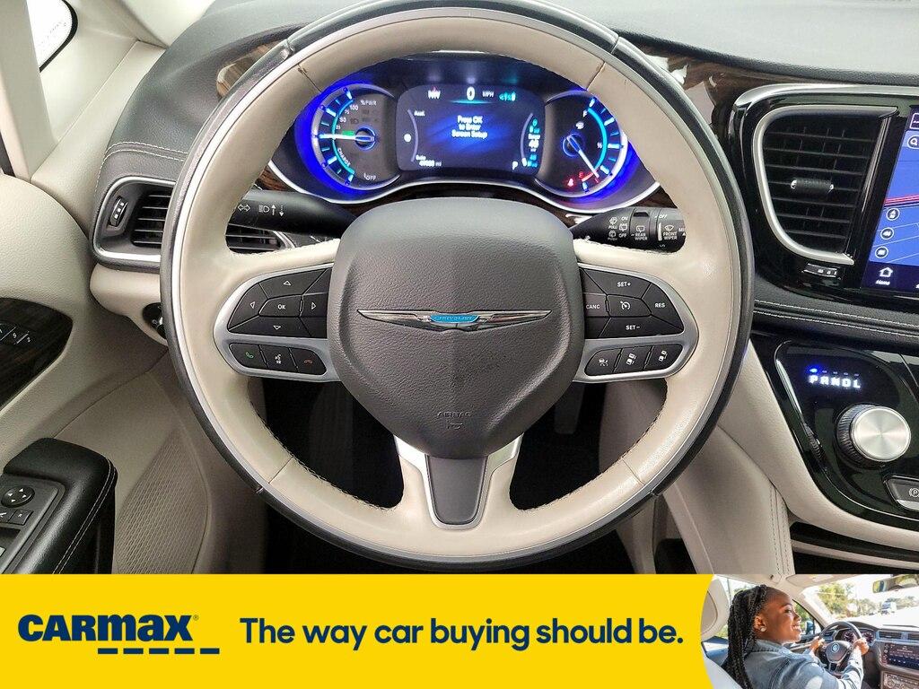 used 2021 Chrysler Pacifica Hybrid car, priced at $27,998