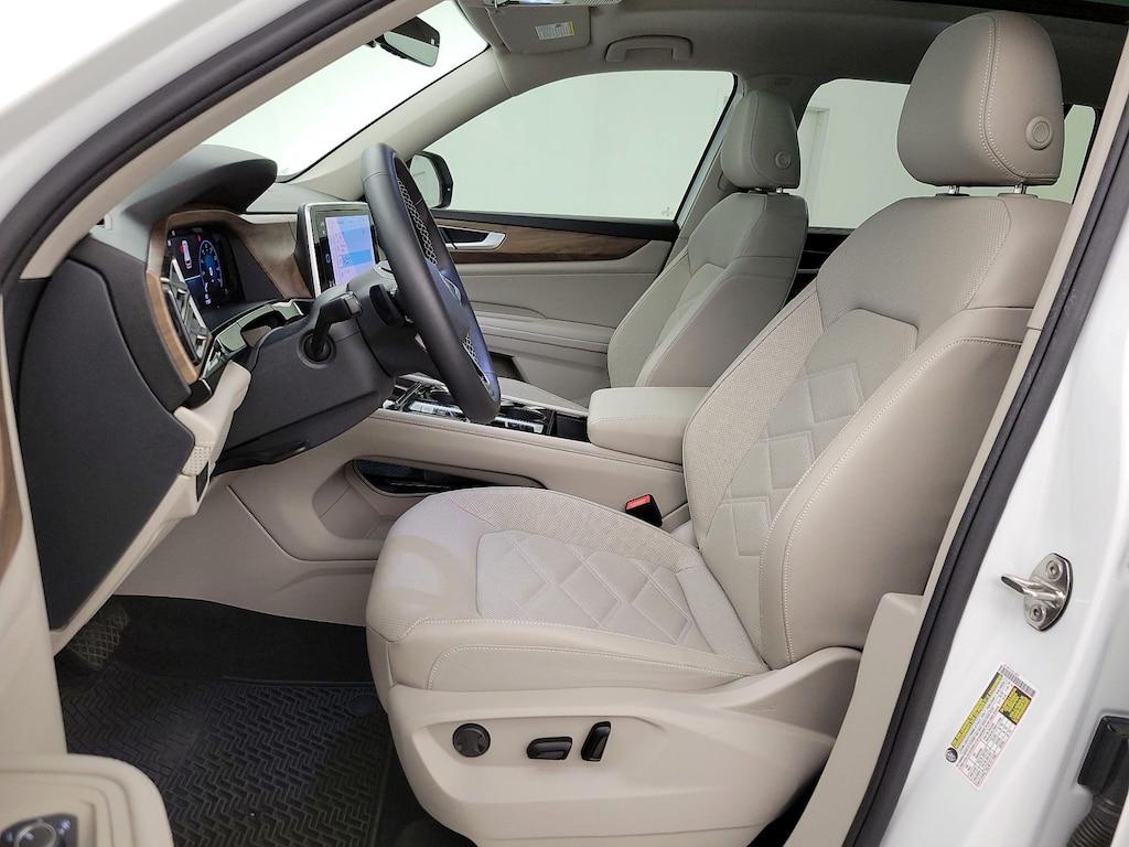 used 2024 Volkswagen Atlas car, priced at $34,998