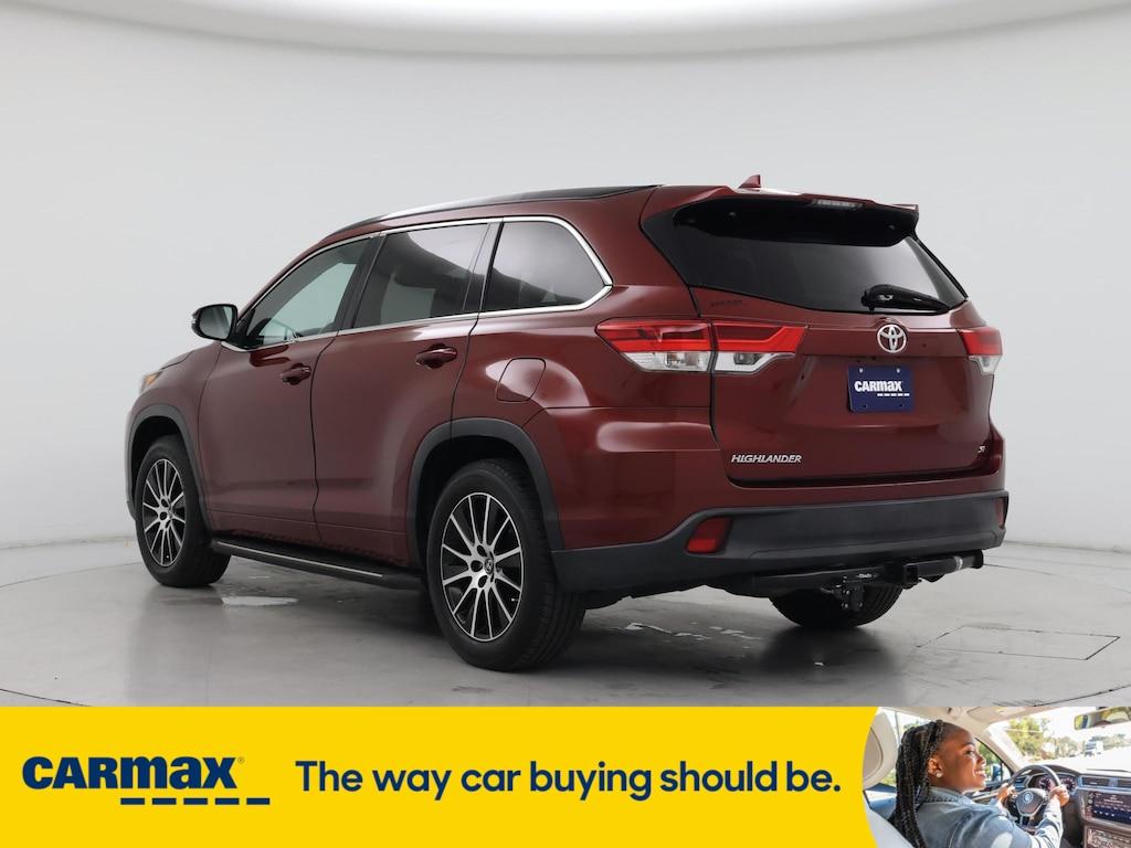used 2018 Toyota Highlander car, priced at $24,998