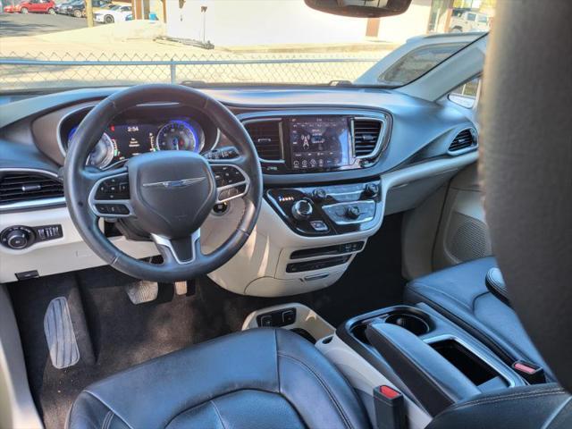 used 2018 Chrysler Pacifica car, priced at $12,995