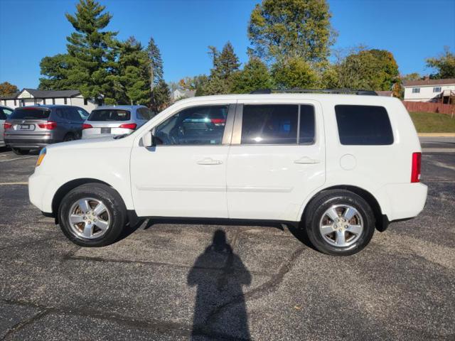 used 2011 Honda Pilot car, priced at $11,995