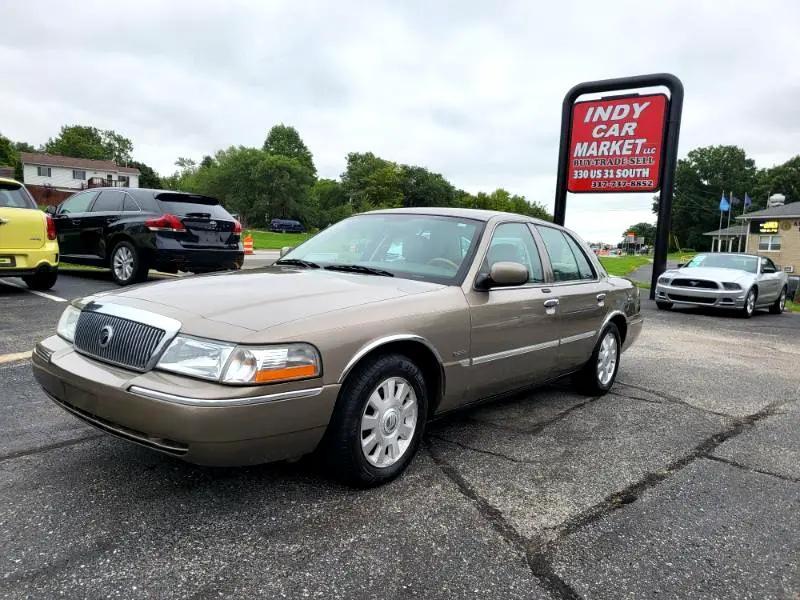 used 2005 Mercury Grand Marquis car, priced at $4,995