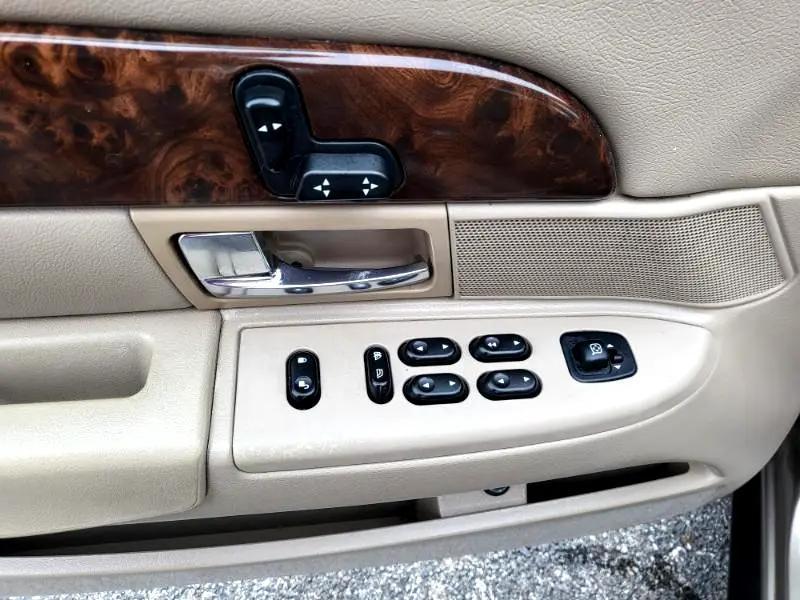 used 2005 Mercury Grand Marquis car, priced at $4,995