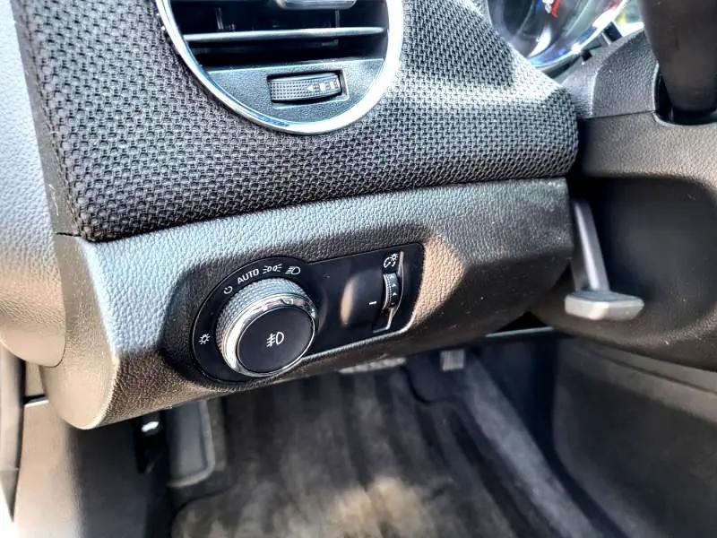 used 2014 Chevrolet Cruze car, priced at $5,995