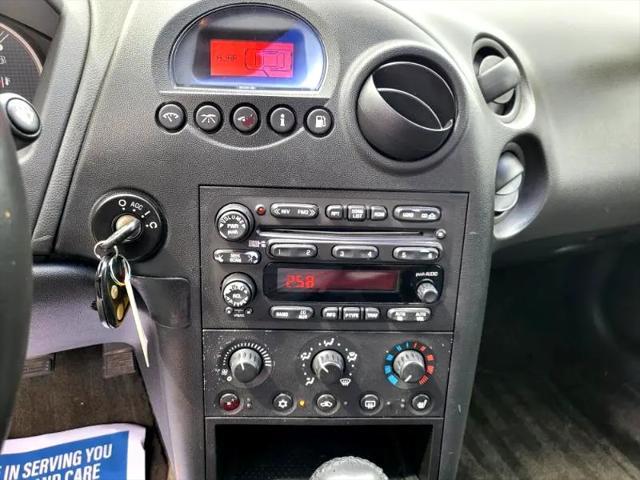used 2004 Pontiac Grand Prix car, priced at $5,995