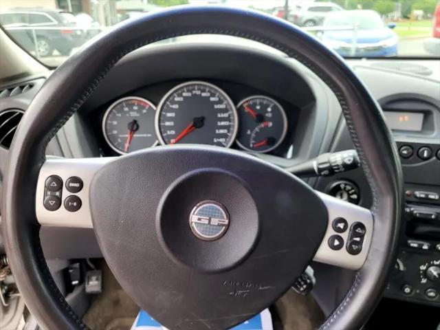 used 2004 Pontiac Grand Prix car, priced at $5,995