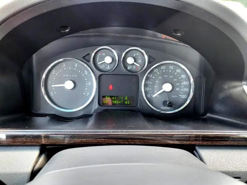 used 2007 Mercury Montego car, priced at $4,995