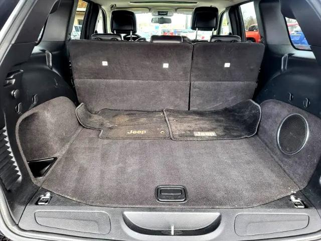used 2011 Jeep Grand Cherokee car, priced at $9,995