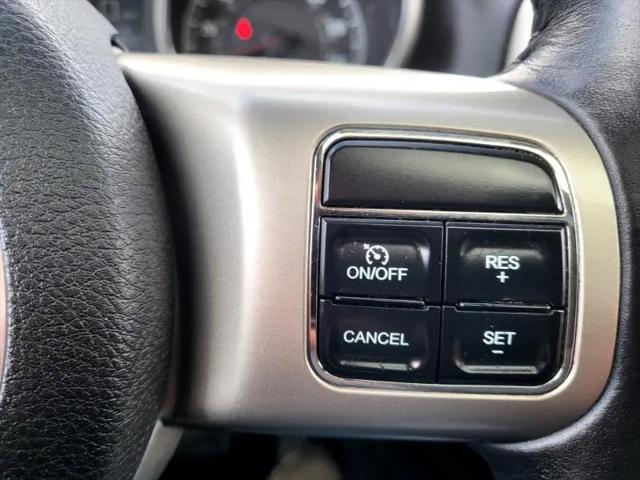used 2011 Jeep Grand Cherokee car, priced at $9,995