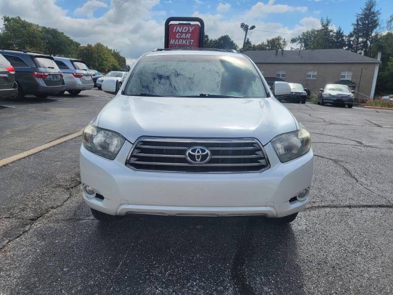 used 2009 Toyota Highlander car, priced at $7,995