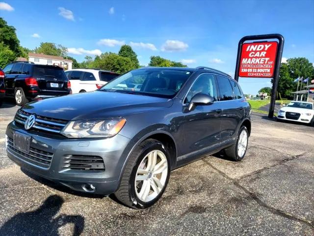 used 2013 Volkswagen Touareg car, priced at $10,995
