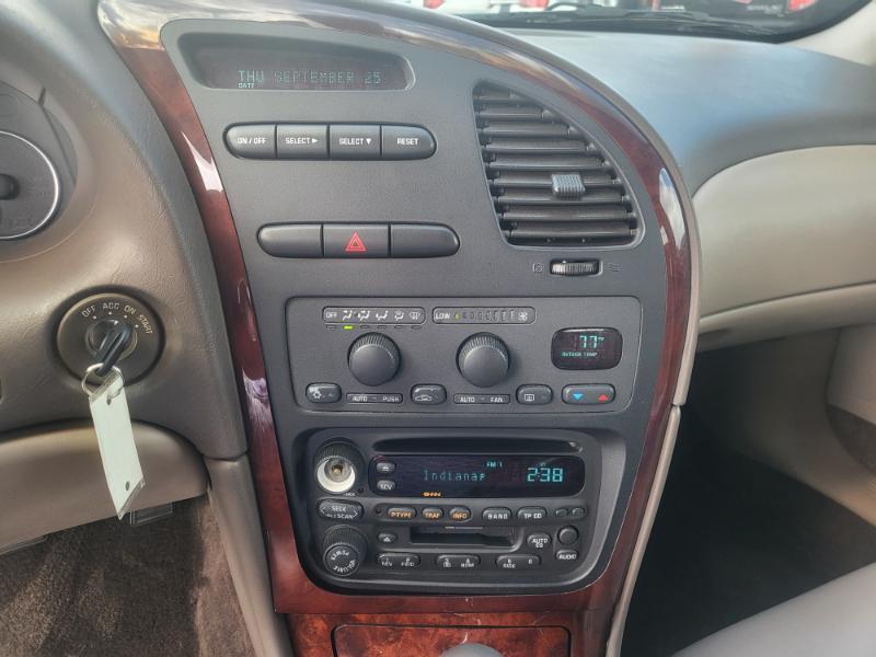 used 2002 Oldsmobile Aurora car, priced at $4,995