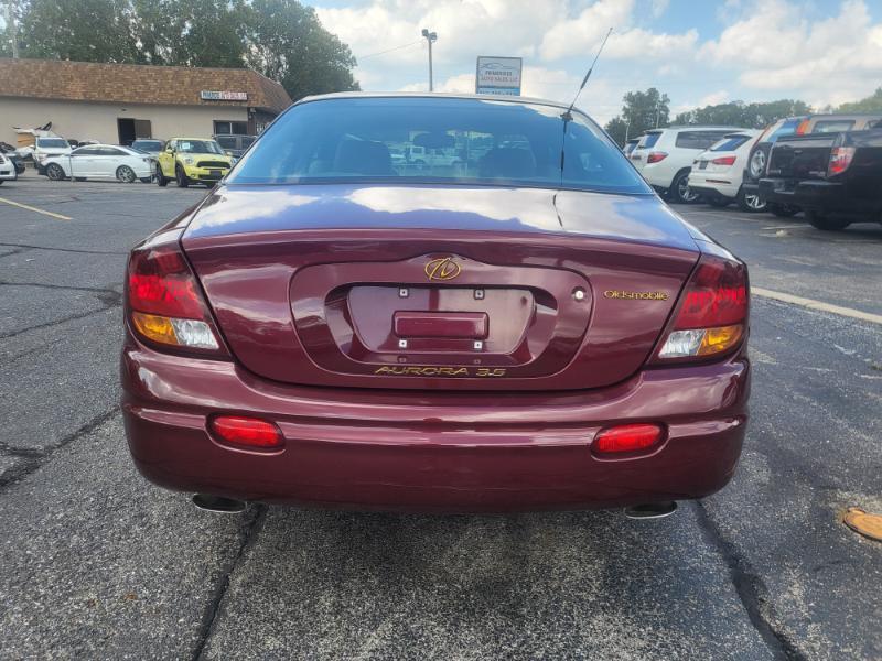 used 2002 Oldsmobile Aurora car, priced at $4,995