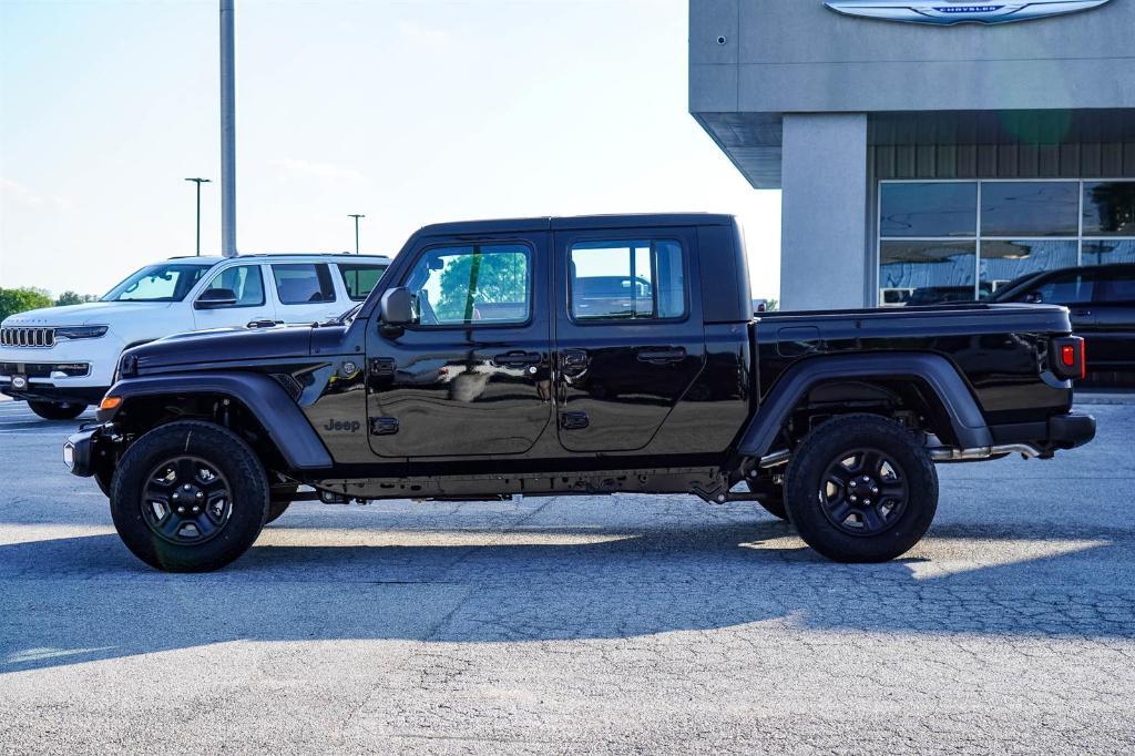 new 2024 Jeep Gladiator car, priced at $47,940