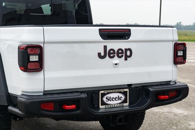 new 2025 Jeep Gladiator car, priced at $59,700