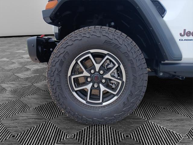 new 2025 Jeep Gladiator car, priced at $52,575