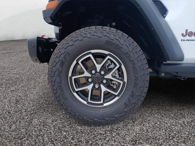 new 2025 Jeep Gladiator car, priced at $52,575