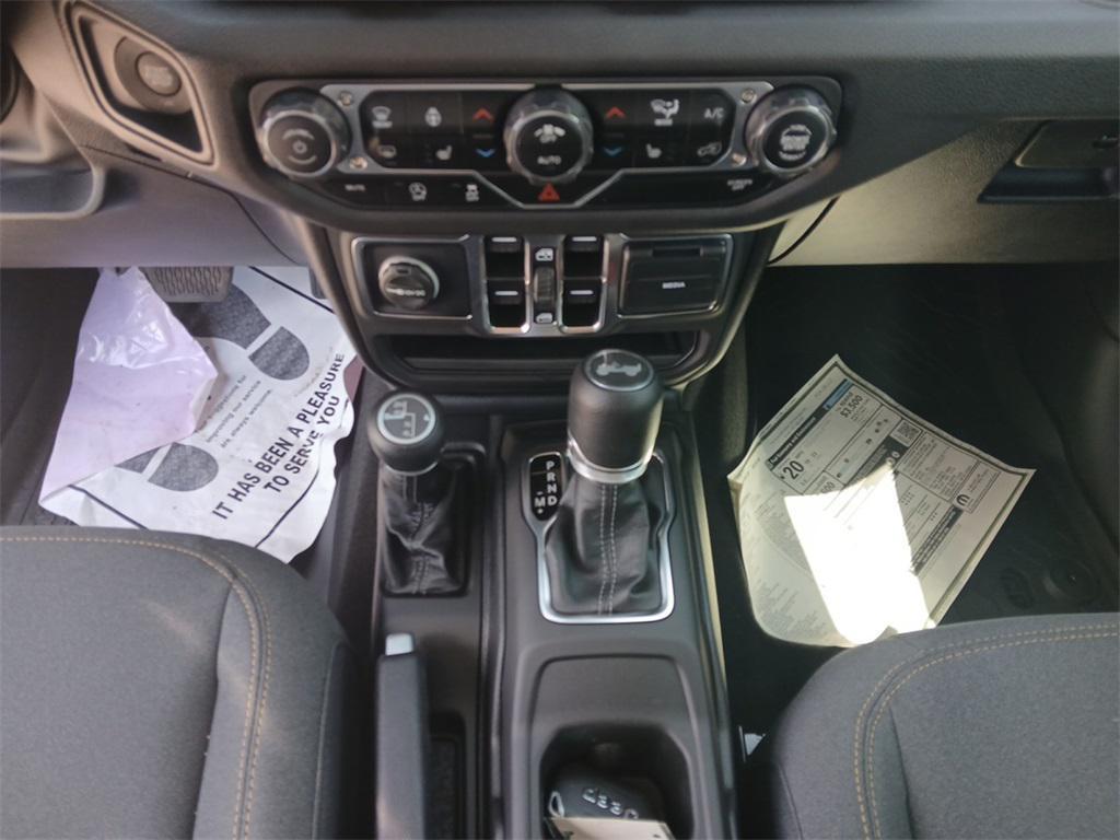 new 2025 Jeep Wrangler car, priced at $48,845