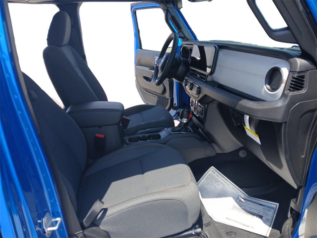 new 2025 Jeep Wrangler car, priced at $48,845