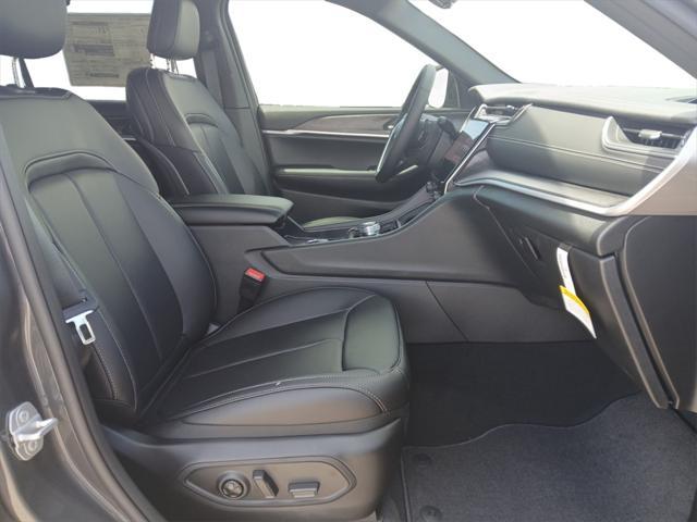 new 2025 Jeep Grand Cherokee L car, priced at $50,212