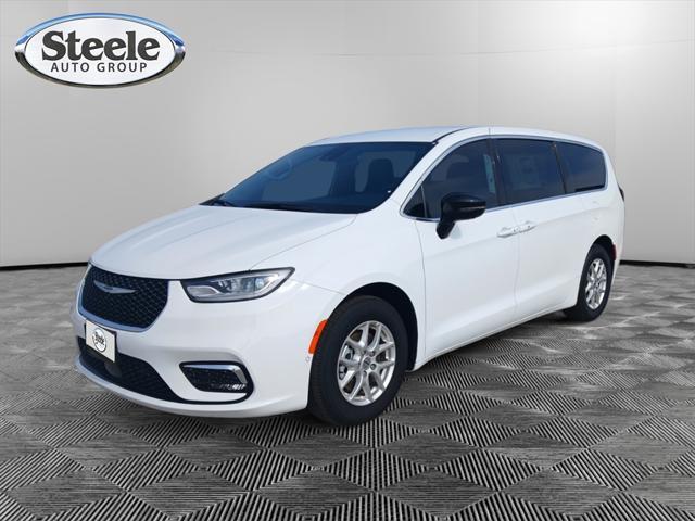 new 2025 Chrysler Pacifica car, priced at $41,732