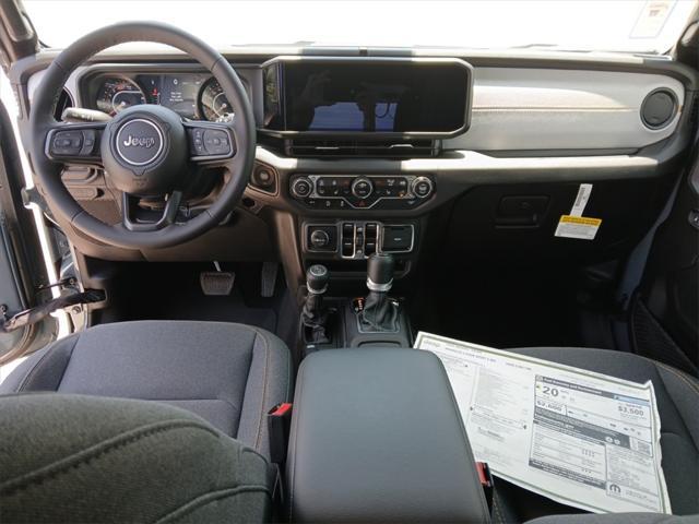 new 2025 Jeep Wrangler car, priced at $47,986