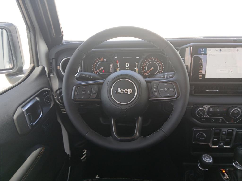 new 2025 Jeep Gladiator car, priced at $41,597