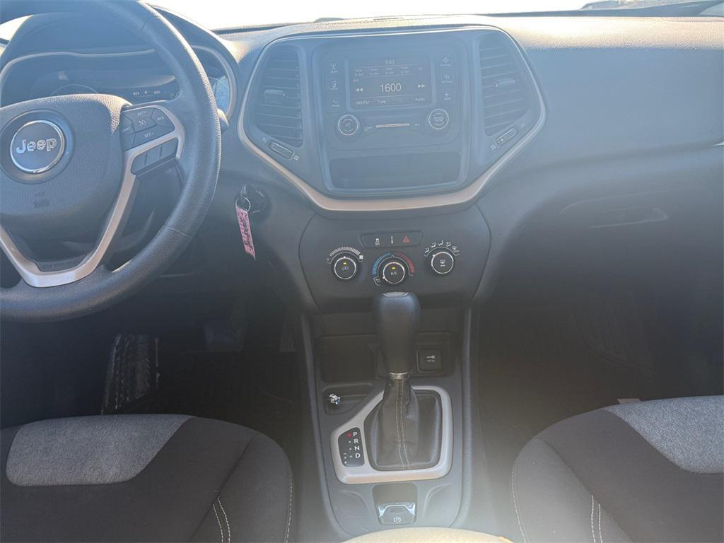 used 2016 Jeep Cherokee car, priced at $12,888