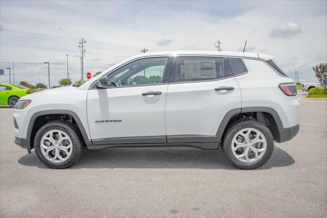 new 2024 Jeep Compass car, priced at $27,495