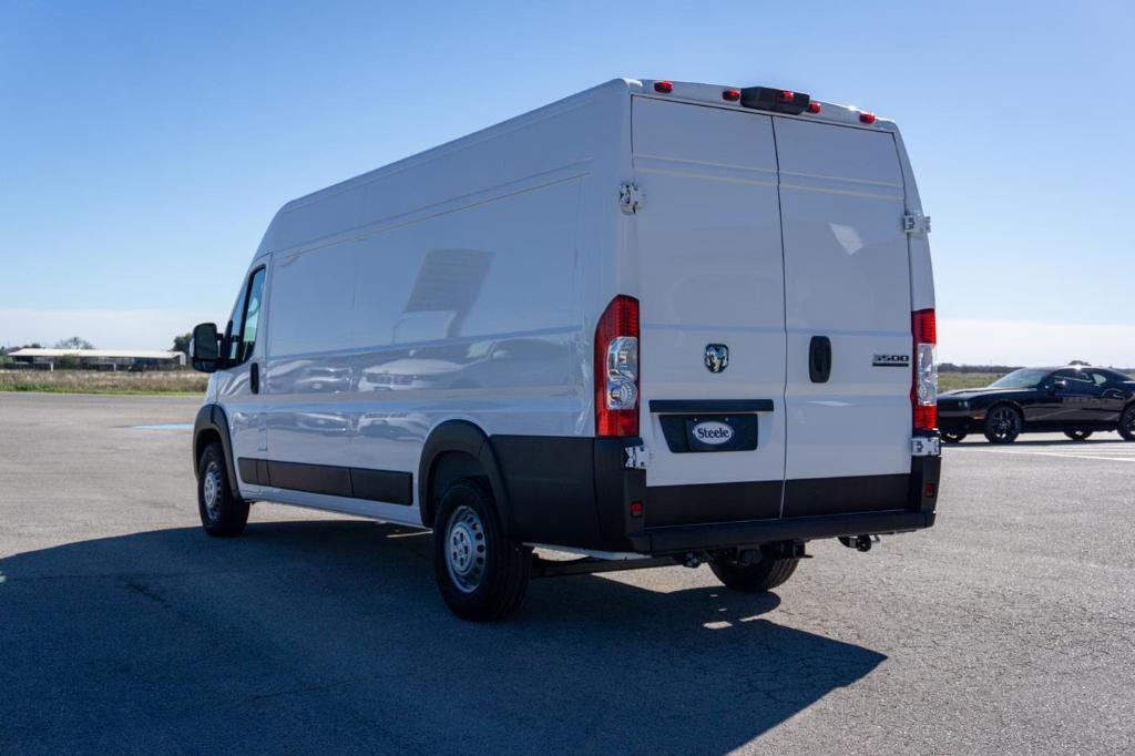 new 2024 Ram ProMaster 3500 car, priced at $62,750