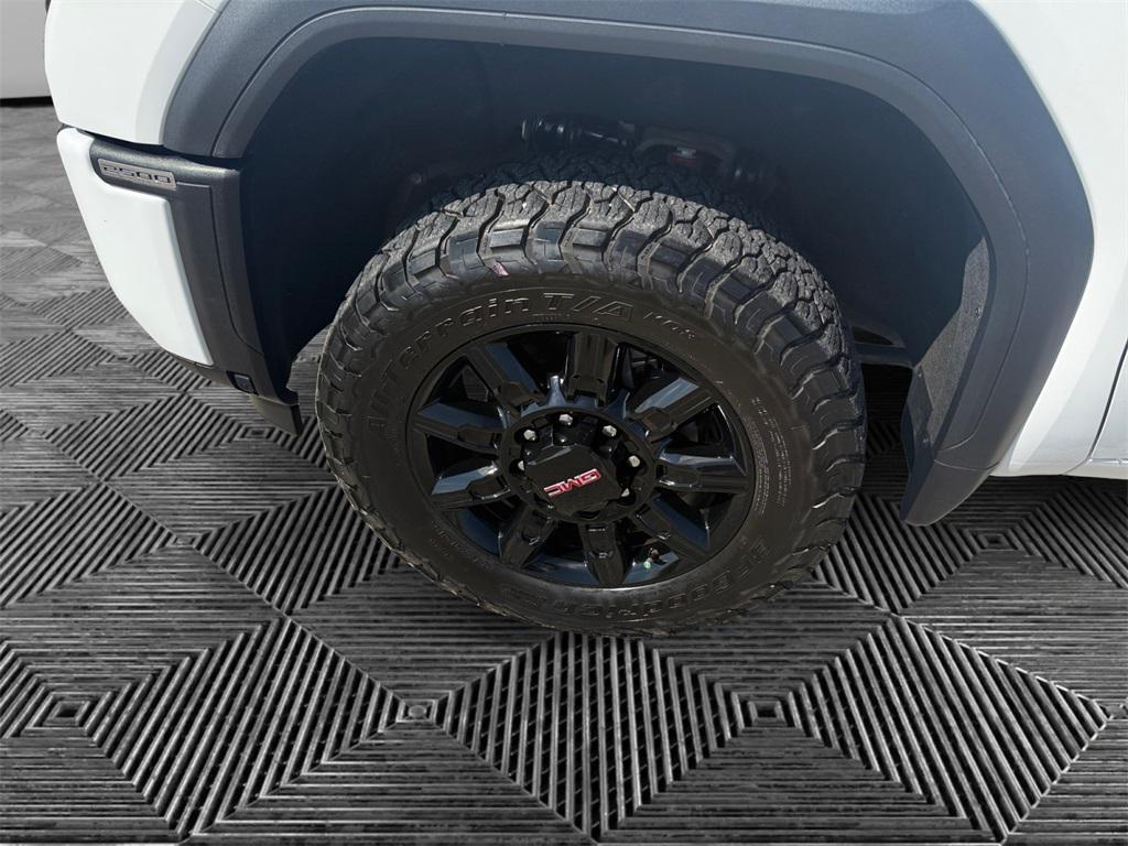 used 2024 GMC Sierra 2500 car, priced at $72,537