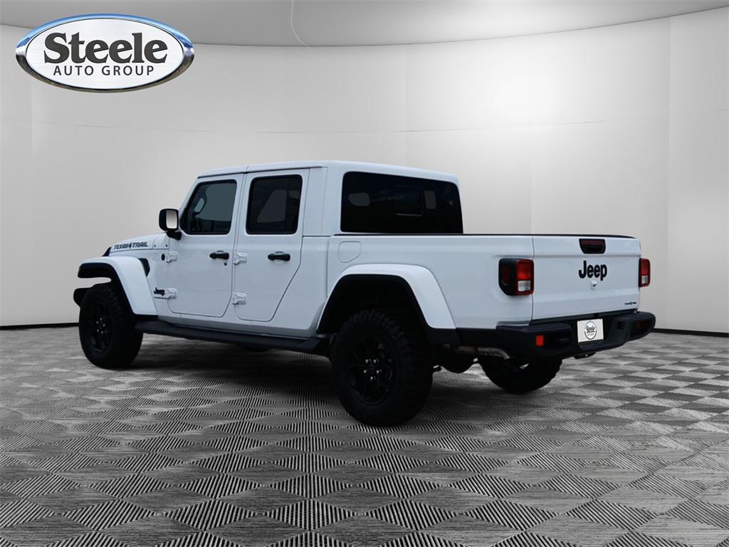 new 2025 Jeep Gladiator car, priced at $44,562