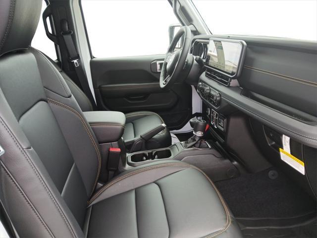 new 2025 Jeep Gladiator car, priced at $43,989