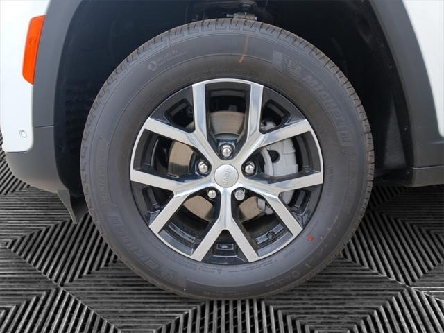 new 2025 Jeep Grand Cherokee car, priced at $47,726