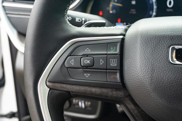 new 2025 Jeep Grand Cherokee car, priced at $52,340