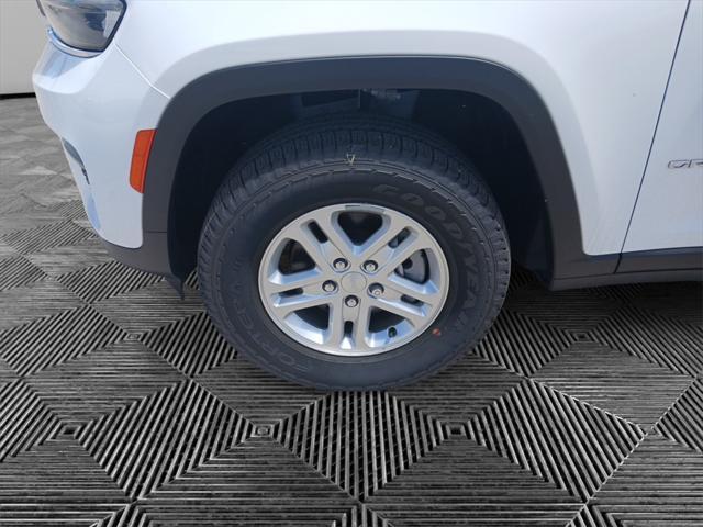new 2024 Jeep Grand Cherokee car, priced at $41,830