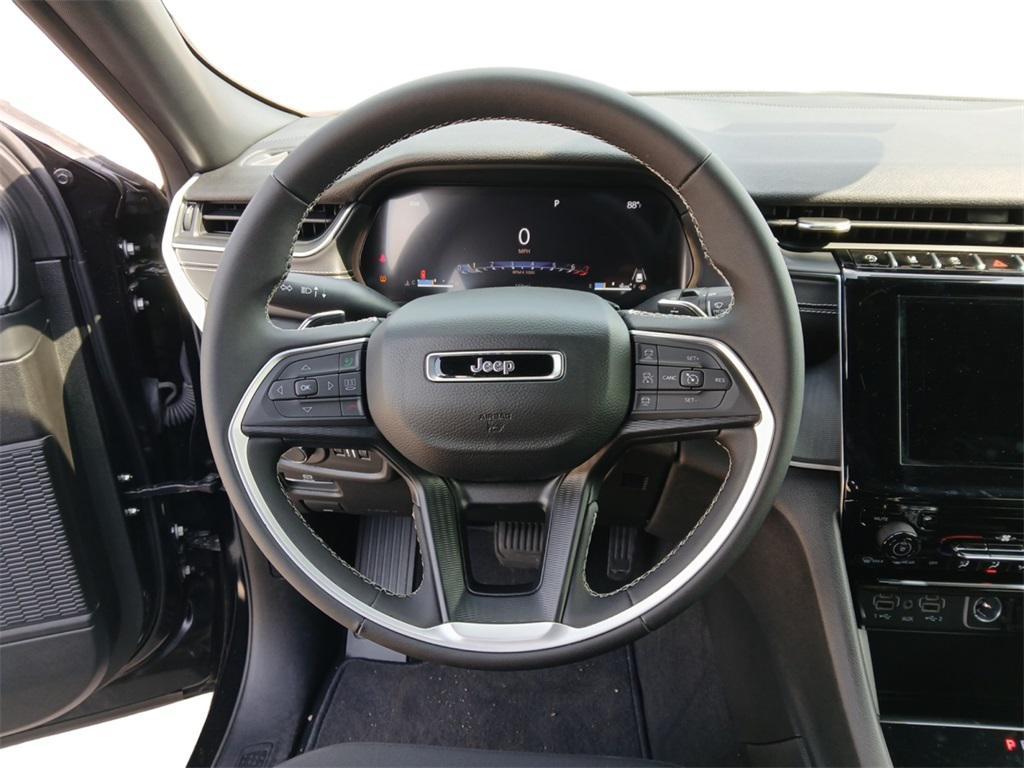 new 2024 Jeep Grand Cherokee car, priced at $32,123