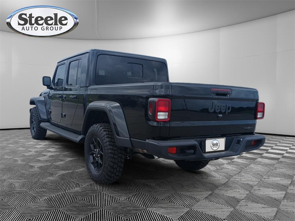 new 2025 Jeep Gladiator car, priced at $41,373