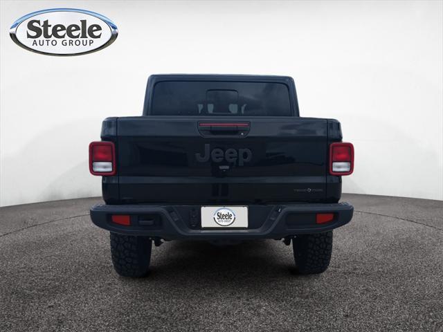 new 2025 Jeep Gladiator car, priced at $42,834