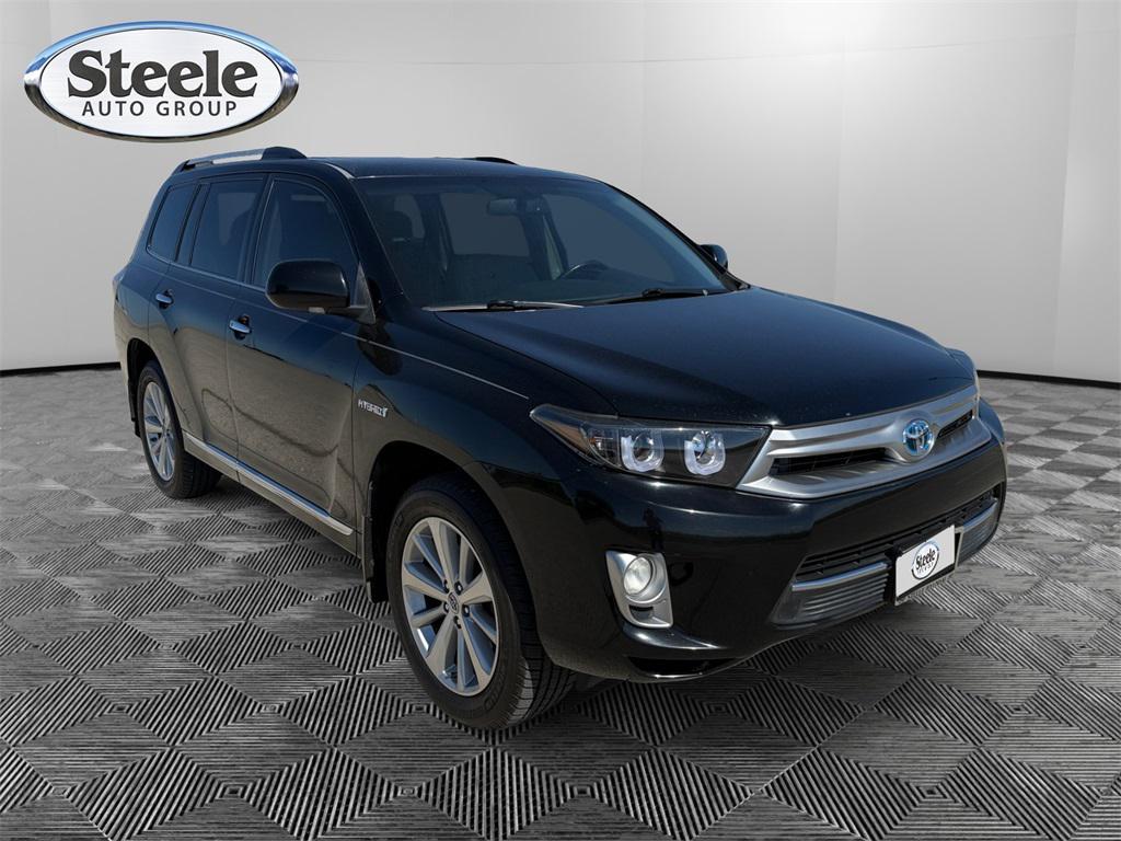 used 2013 Toyota Highlander Hybrid car, priced at $15,995