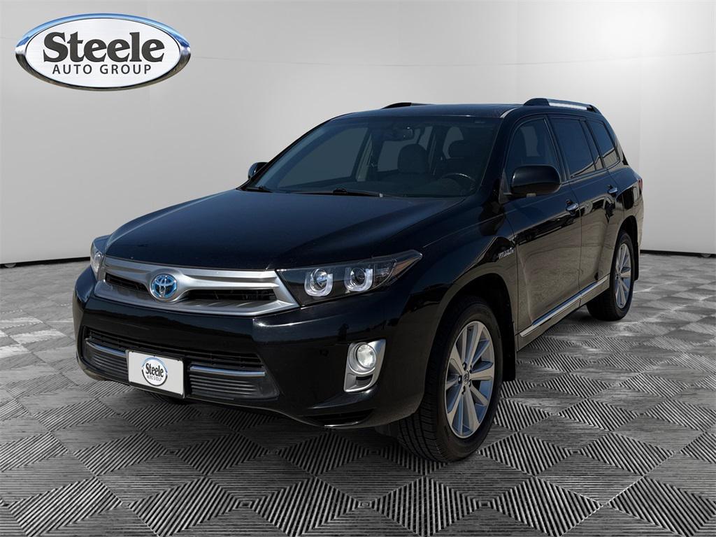 used 2013 Toyota Highlander Hybrid car, priced at $15,995