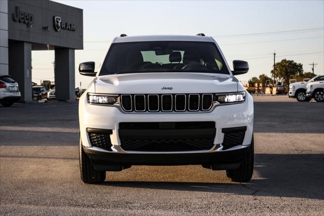 new 2025 Jeep Grand Cherokee L car, priced at $40,830