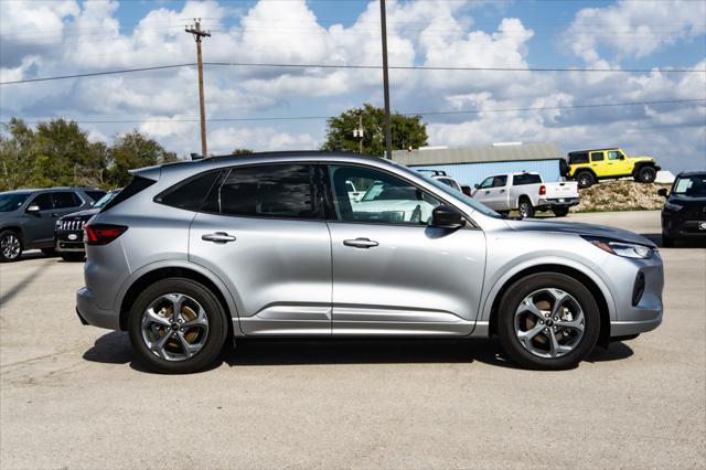 used 2023 Ford Escape car, priced at $19,900