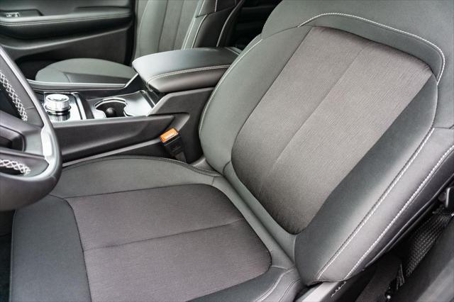 new 2025 Jeep Grand Cherokee L car, priced at $43,925